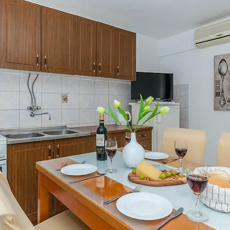 Apartment Ratac Bol *
